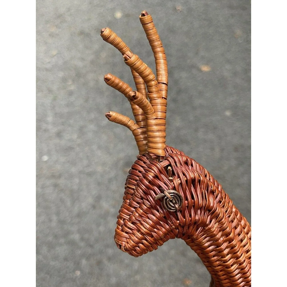 VTG Wicker Rattan Reindeer Basket Boho Woodland Christmas Centerpiece 11